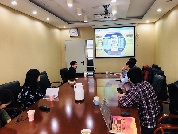 图片关键词